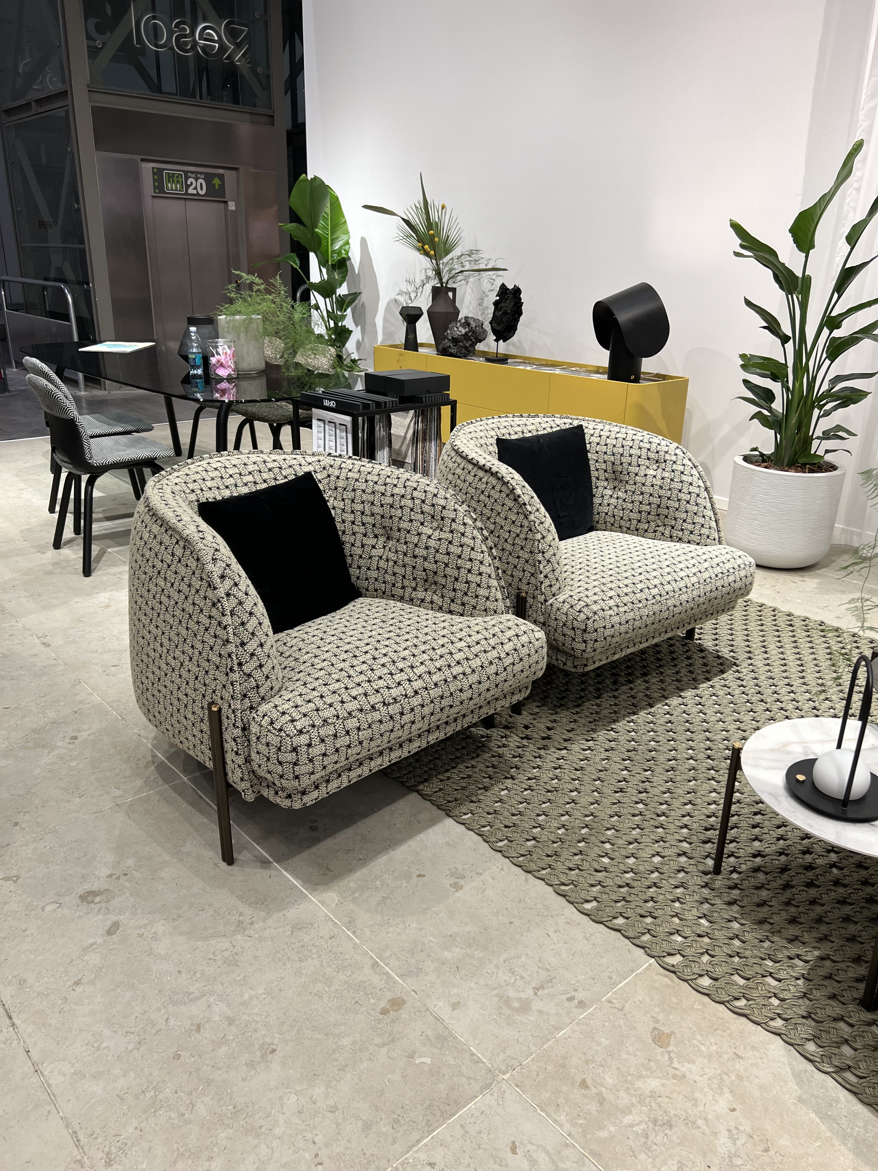 Обновить интерьер