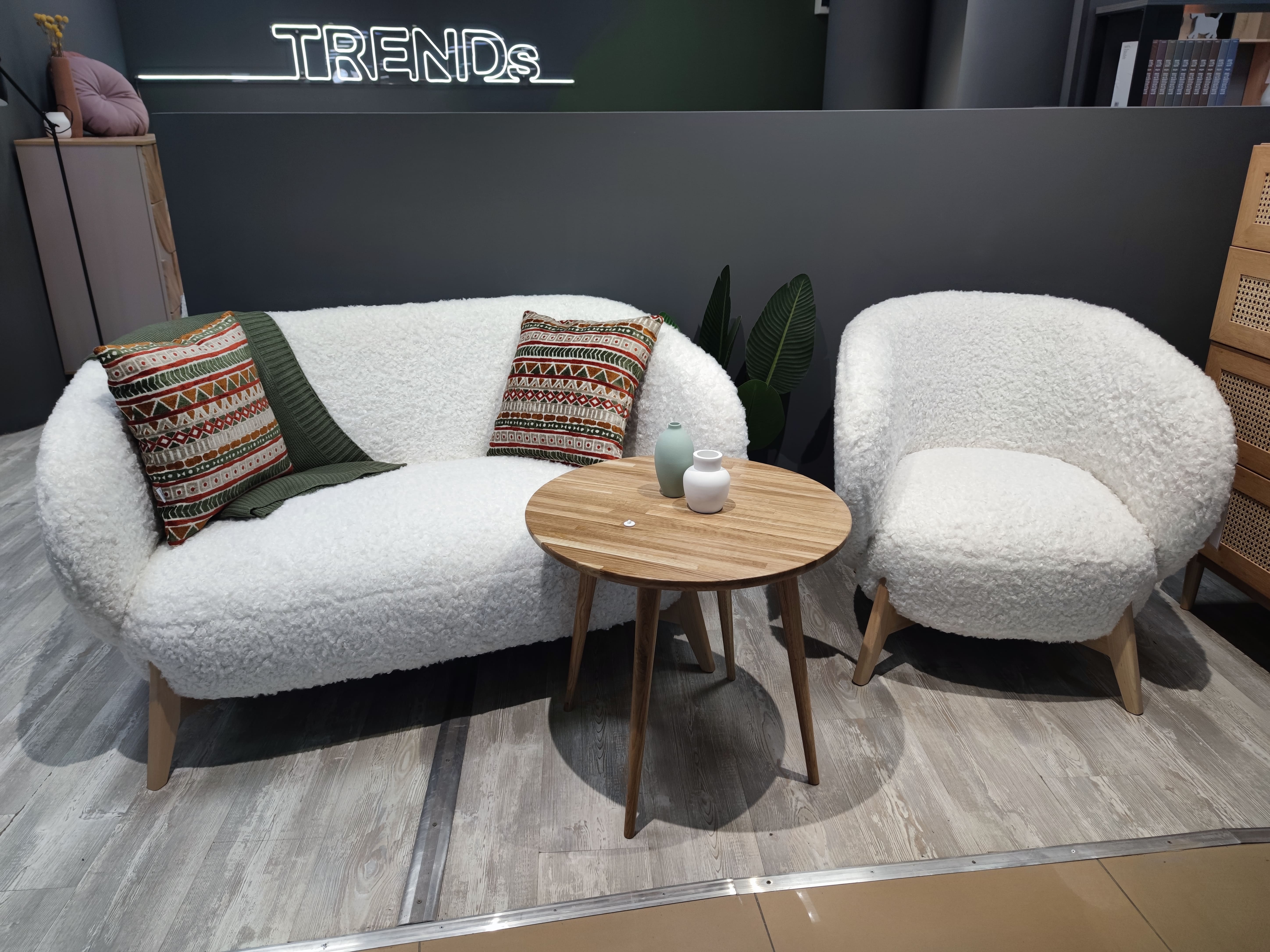 Обивка дивана и кресла под барашка